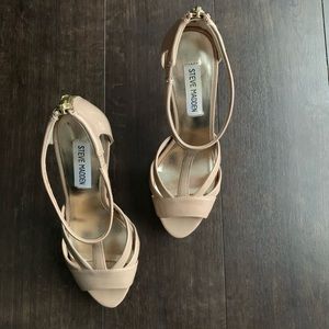 Steve Madden Haylow Heels